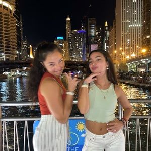 Meet your Posher, Ayva